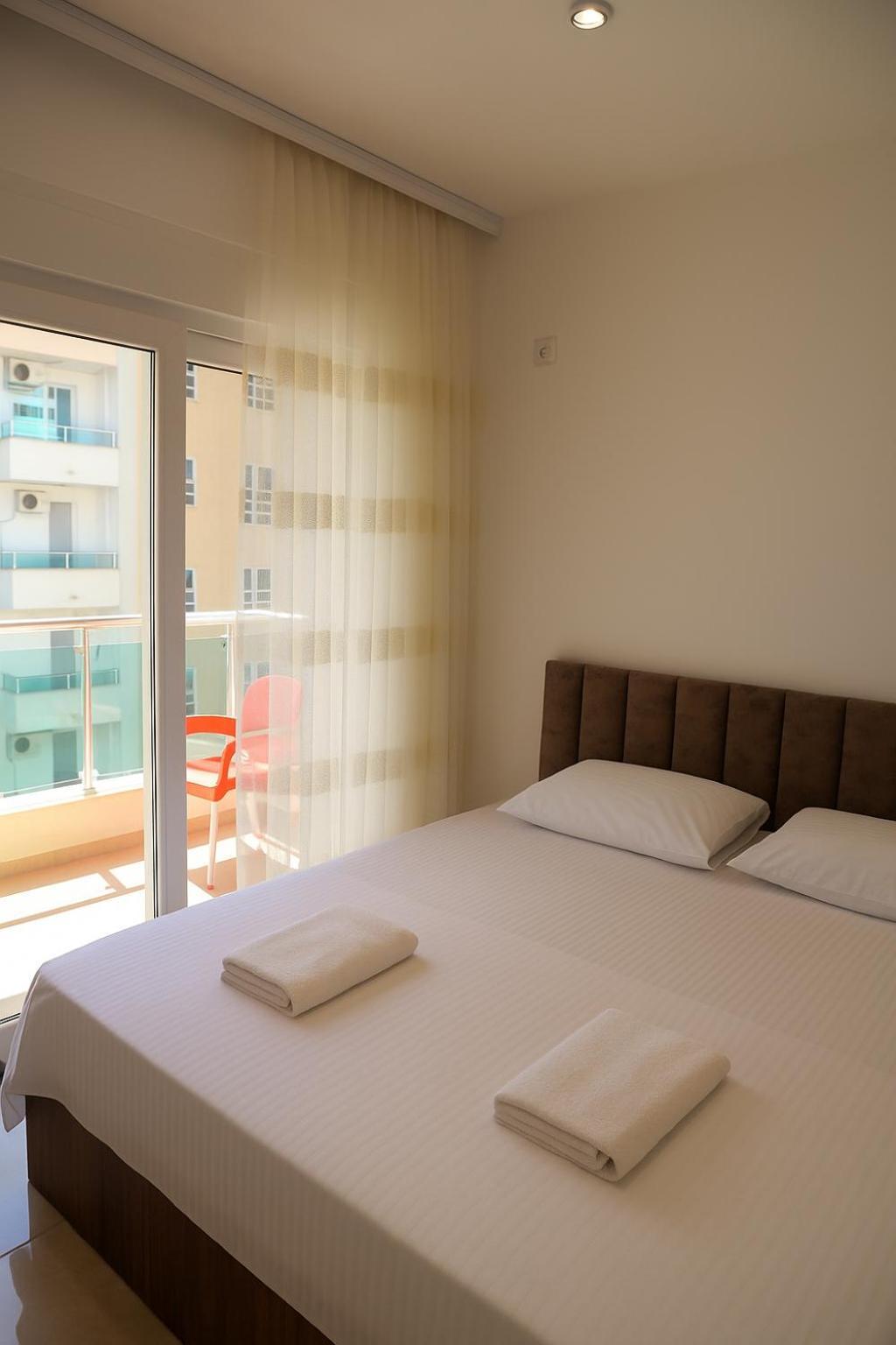 Low Cost Hotel Kosova Шенджин Экстерьер фото